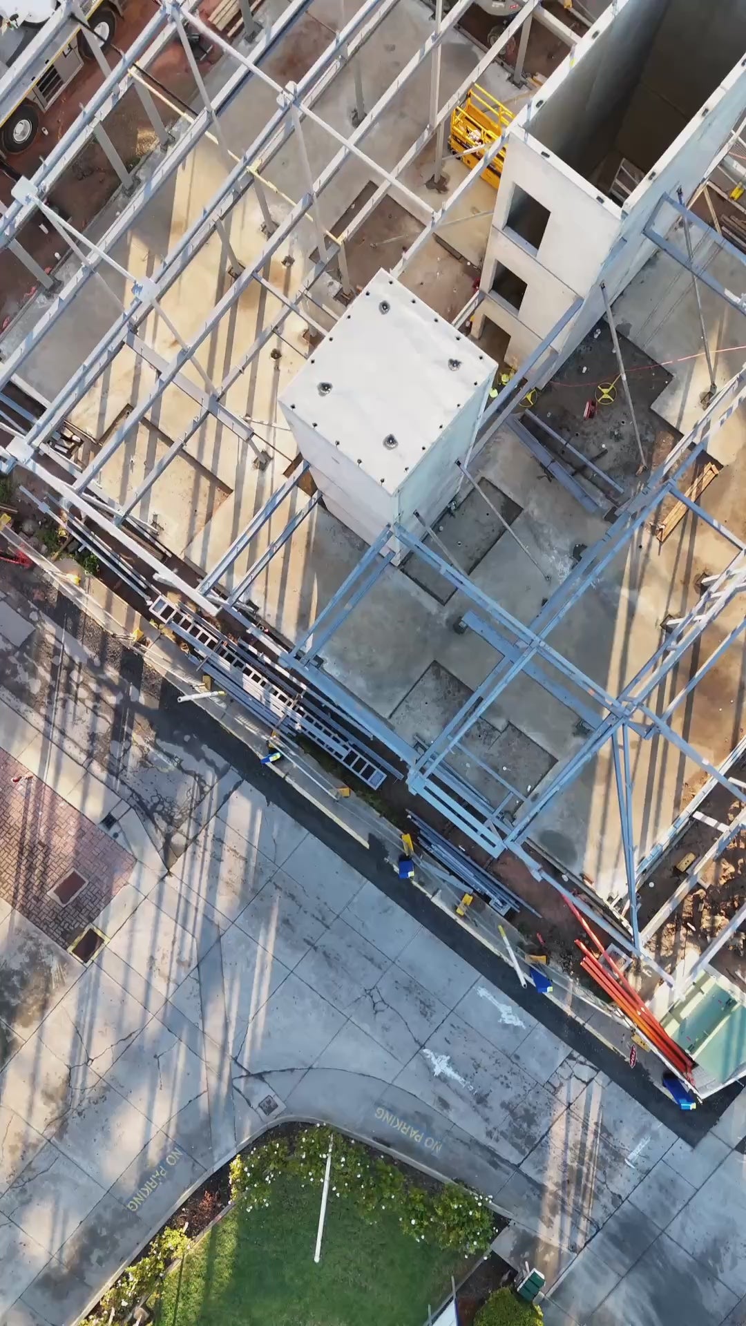 Acacia on Henley construction video